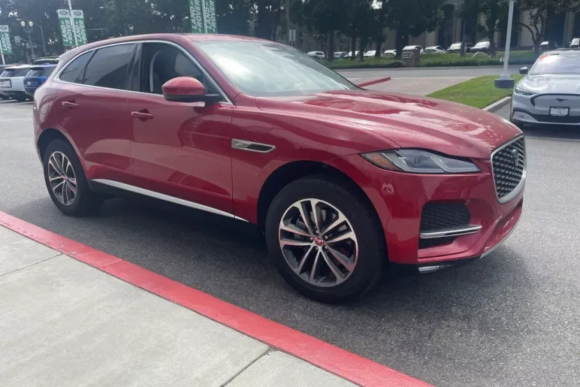 2022 Jaguar F-PACE P250 S photo 1