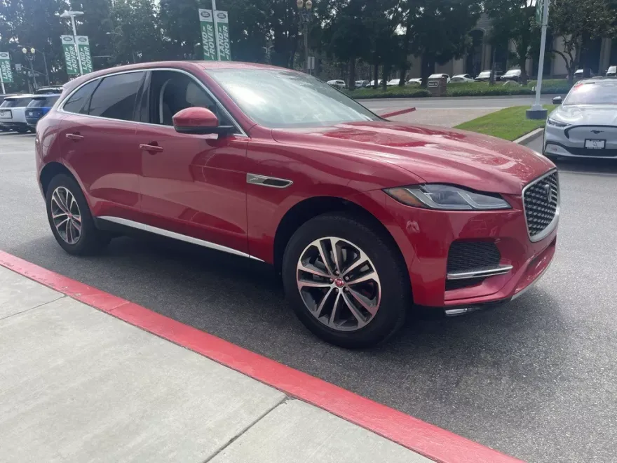 2022 Jaguar F-PACE P250 S photo 1