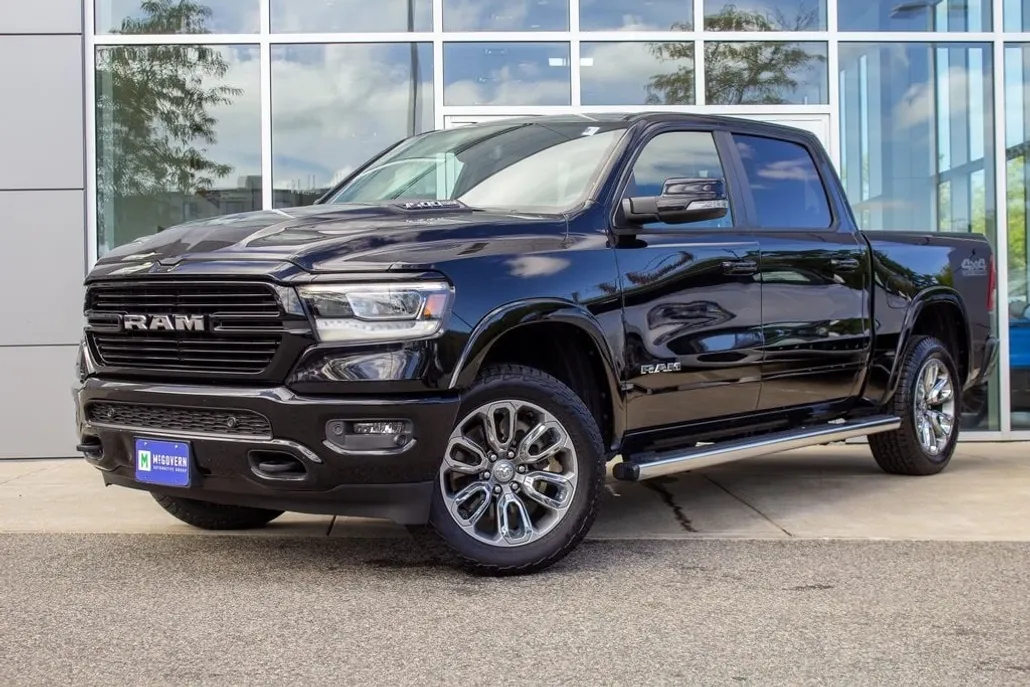 2020 Ram 1500 Laramie photo 1