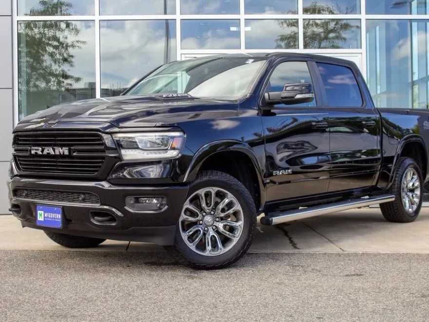 2020 Ram 1500 Laramie photo 1