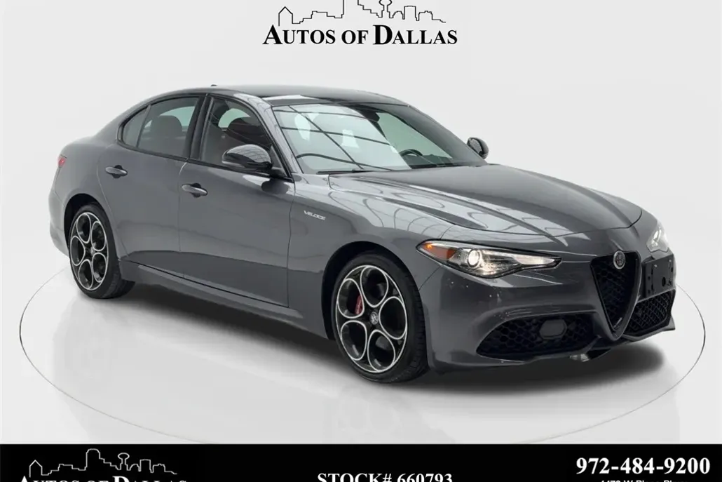2022 Alfa Romeo Giulia Ti - VELOCE photo 1