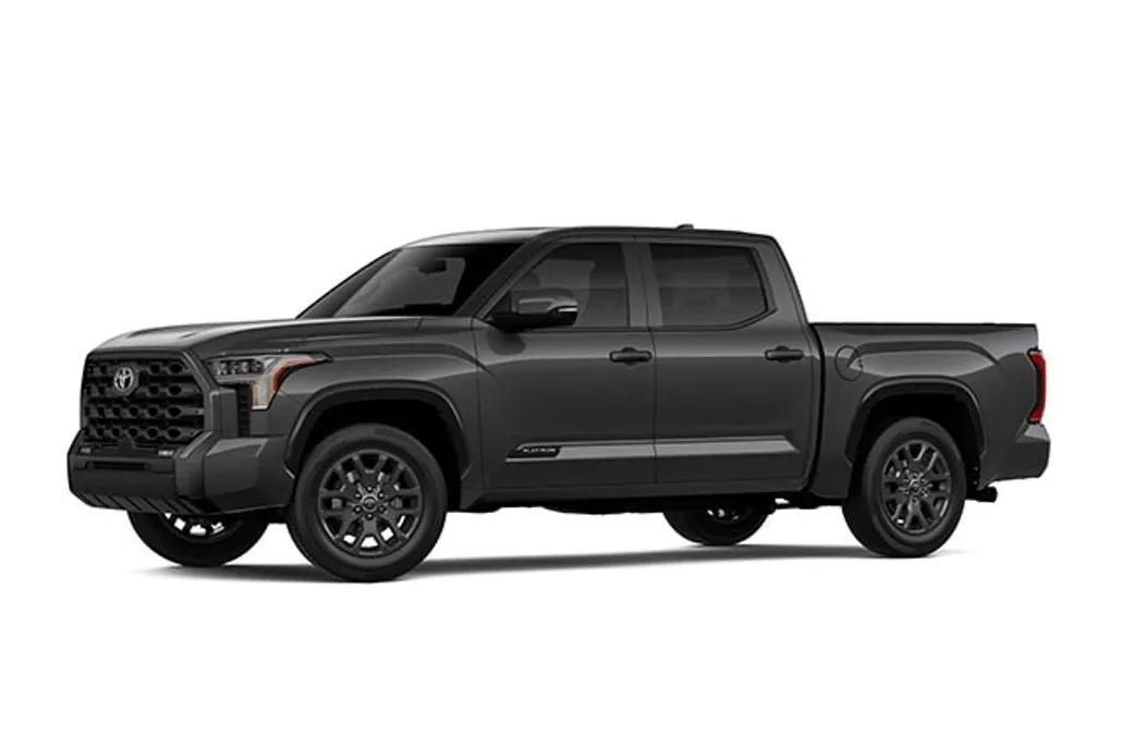 2025 Toyota Tundra Platinum CrewMax photo 1