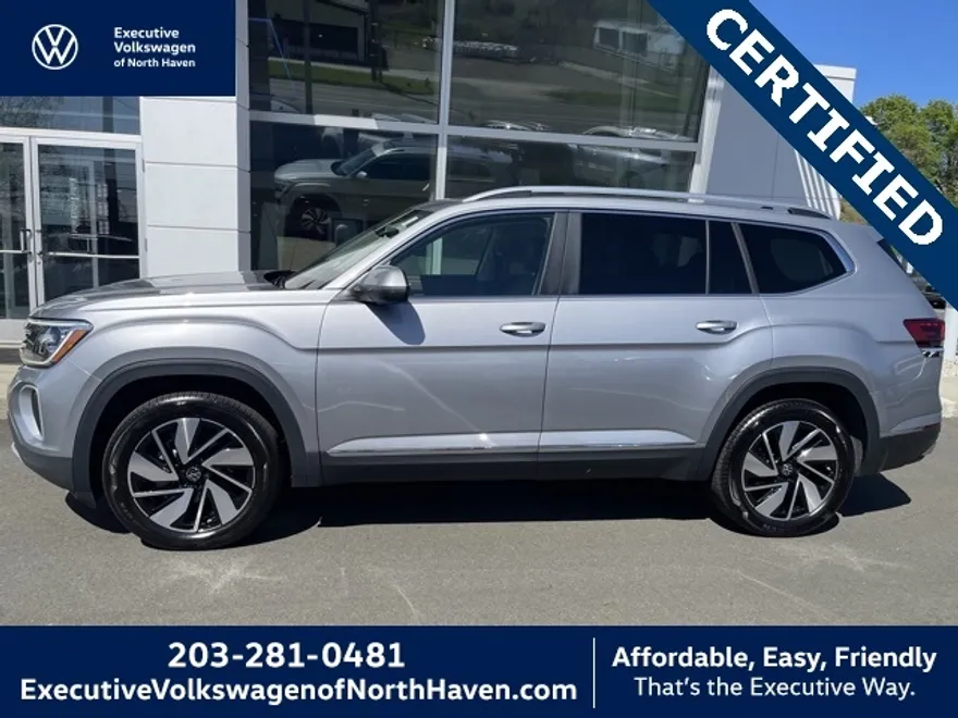2024 Volkswagen Atlas SEL photo 1