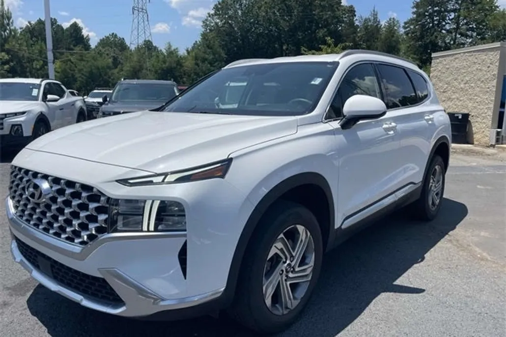 2022 Hyundai Santa Fe SEL photo 1
