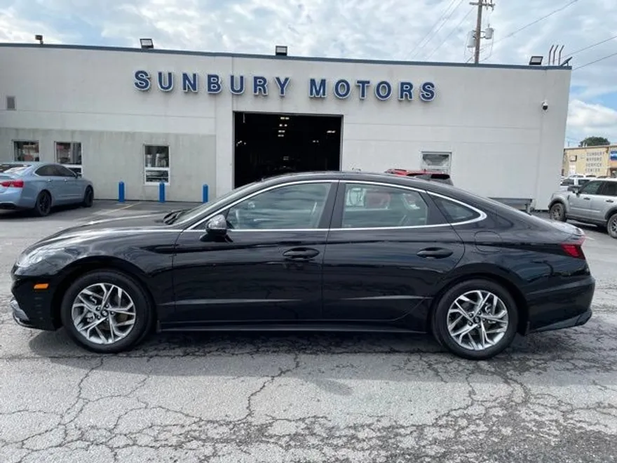 2023 Hyundai Sonata SEL photo 1