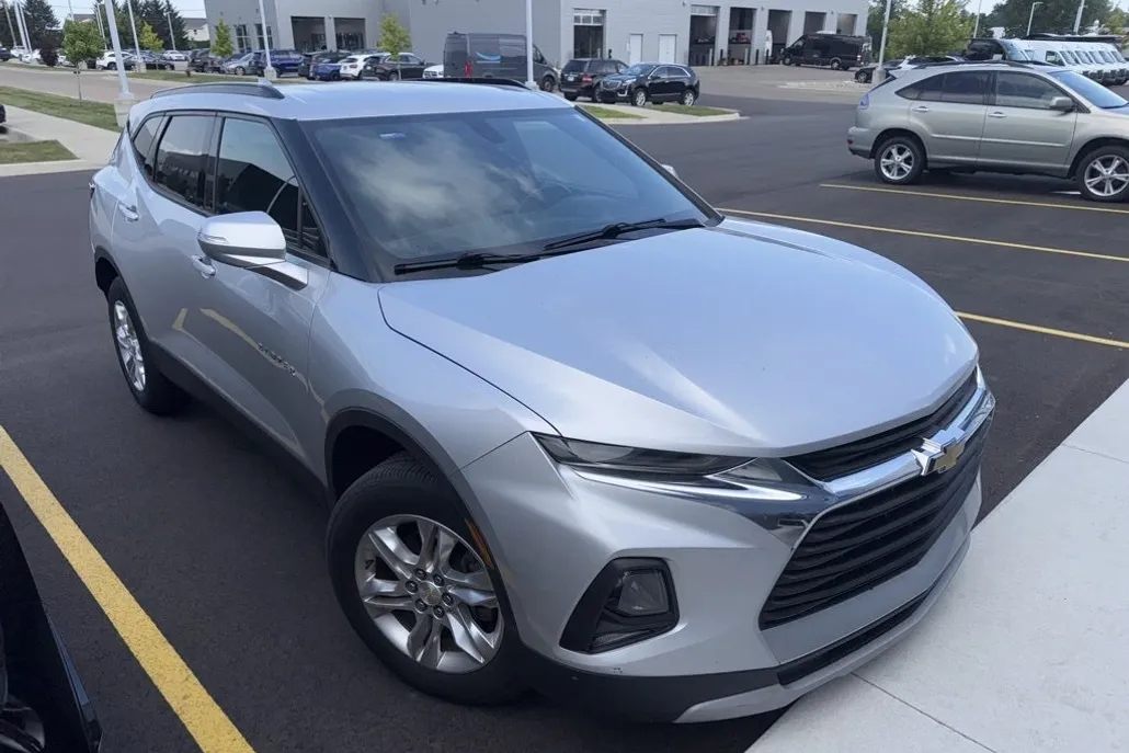 2020 Chevrolet Blazer 2LT photo 1