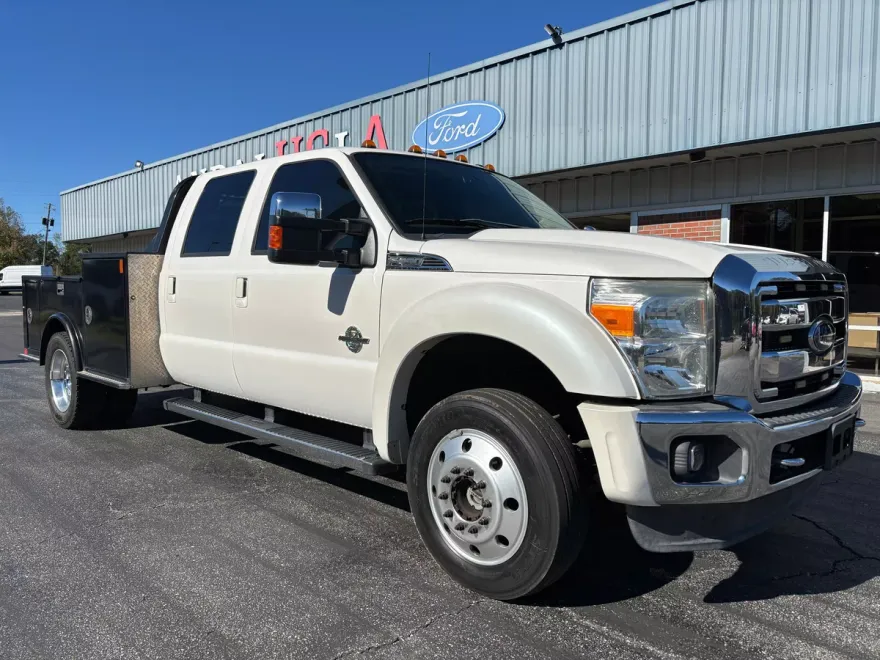 2016 Ford F-450 photo 1