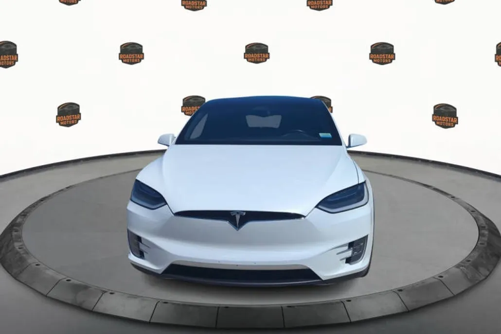 2017 Tesla Model X 75D photo 1