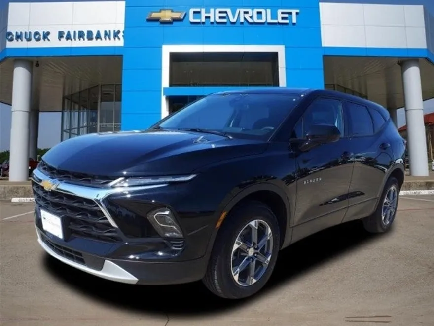 2025 Chevrolet Blazer 2LT photo 1