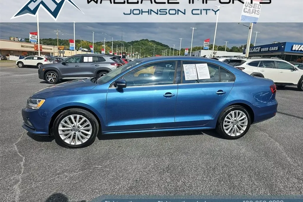 2016 Volkswagen Jetta 1.8T SEL photo 1