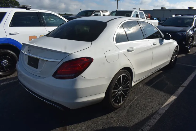 2019 Mercedes Benz C 300 photo 1