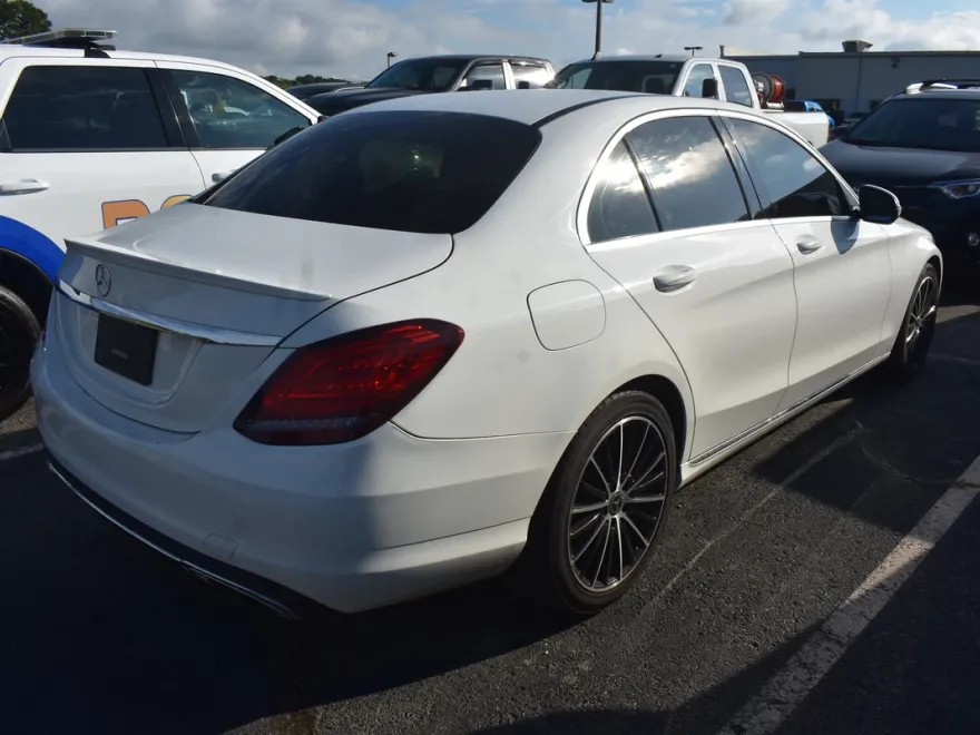2019 Mercedes Benz C 300 photo 1