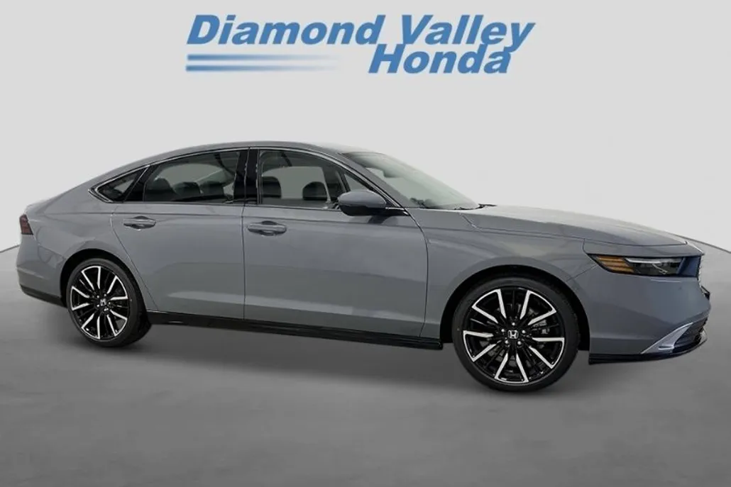 2025 Honda Accord Hybrid Touring photo 1