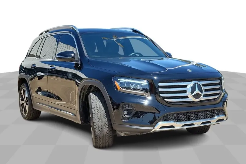 2024 Mercedes Benz GLB 250 photo 1
