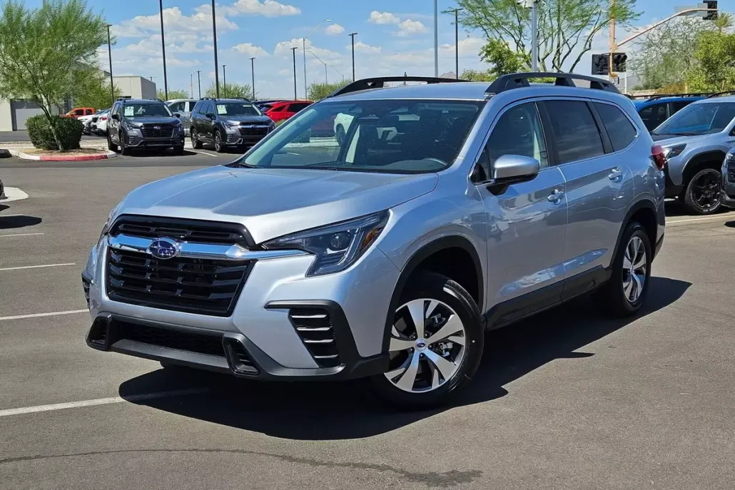 2025 Subaru Ascent Premium photo 1