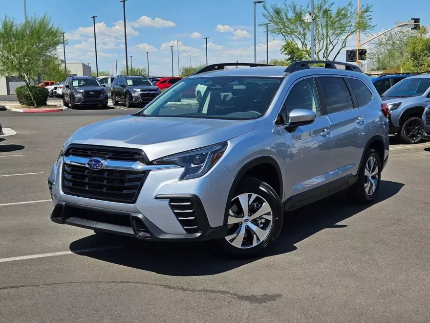 2025 Subaru Ascent Premium photo 1