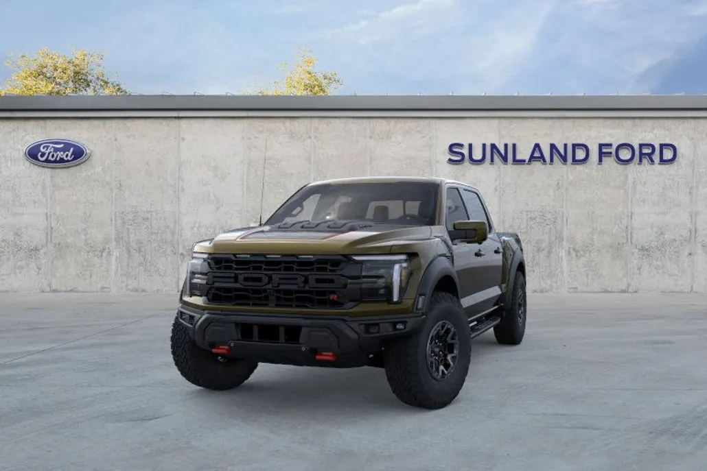 2025 Ford F-150 Raptor photo 1