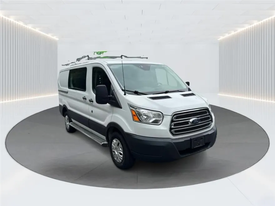 2019 Ford Transit Van photo 1