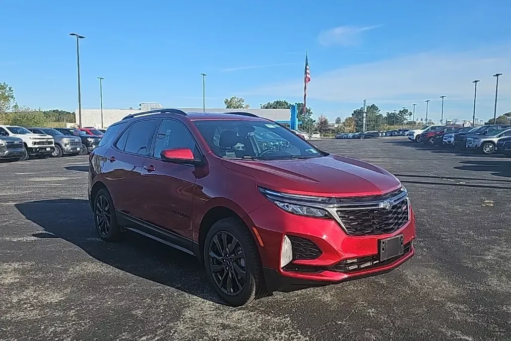 2023 Chevrolet Equinox RS photo 1