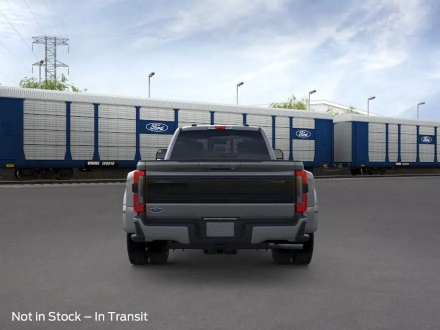 2026 Ford F-450 photo 1
