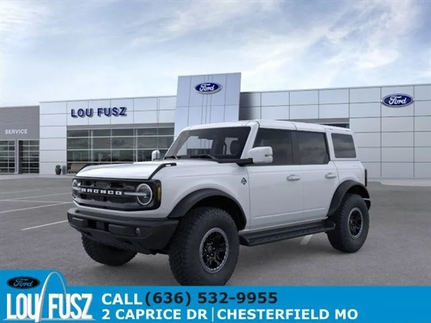 2025 Ford Bronco Outer Banks photo 1
