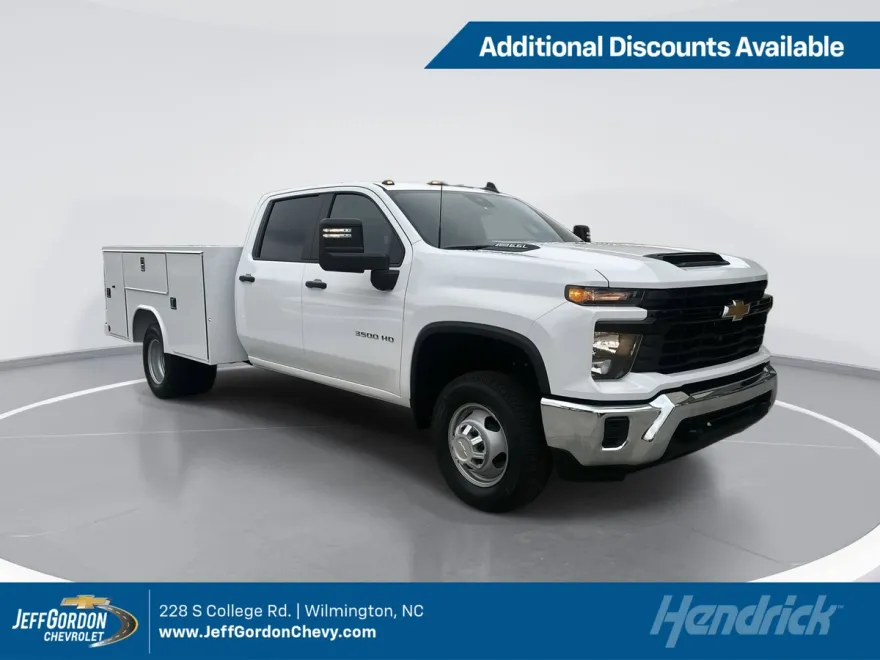 2025 Chevrolet Silverado 3500HD Work Truck photo 1