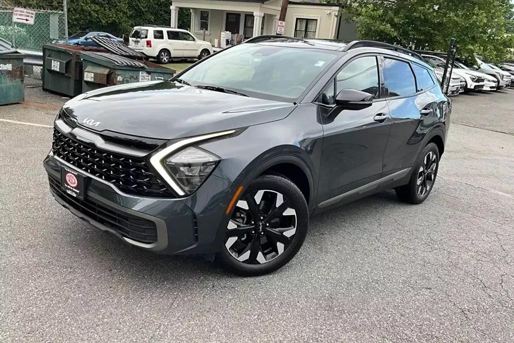 2023 Kia Sportage X-Line photo 1