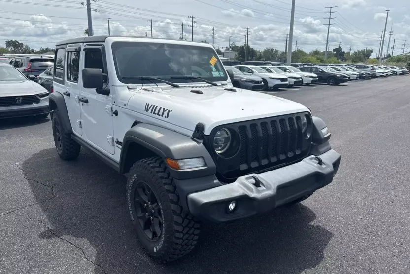 2020 Jeep Wrangler Unlimited Willys photo 1