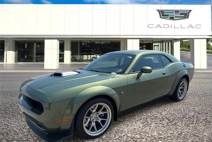 2023 Dodge Challenger R/T Scat Pack Widebody photo 1