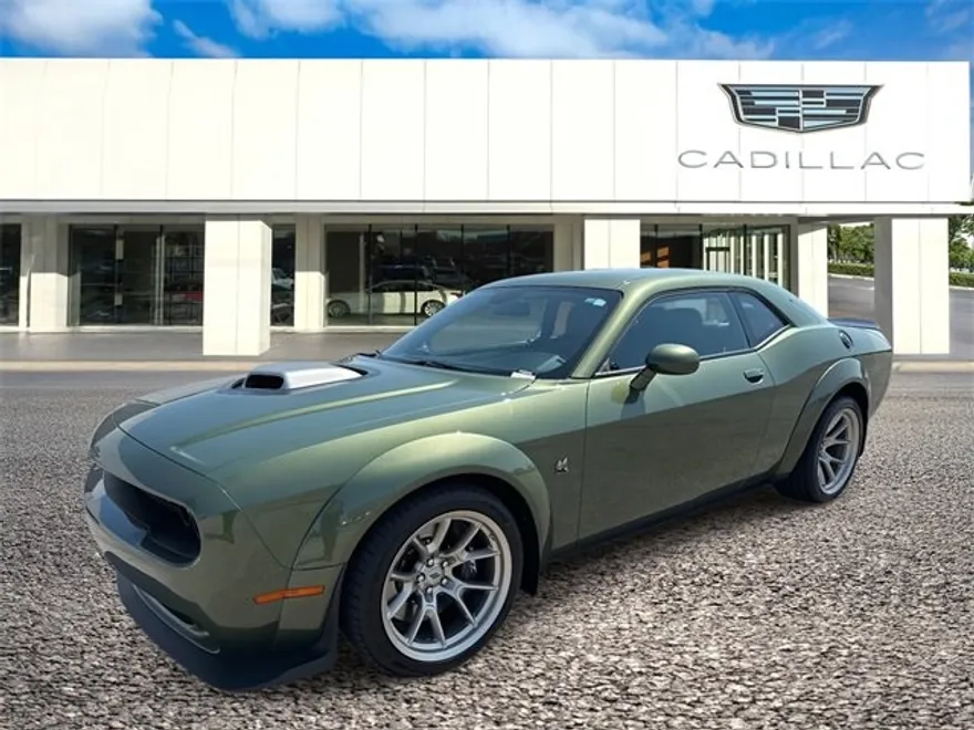 2023 Dodge Challenger R/T Scat Pack Widebody photo 1