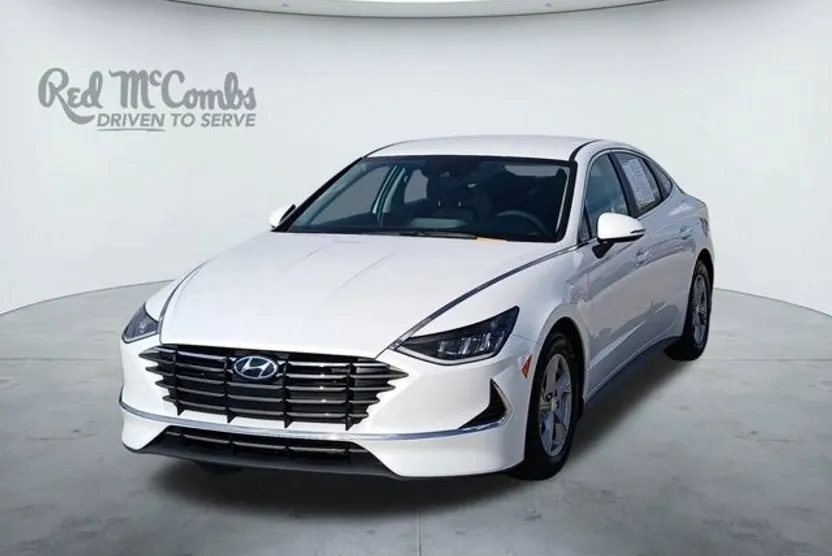 2022 Hyundai Sonata SE photo 1
