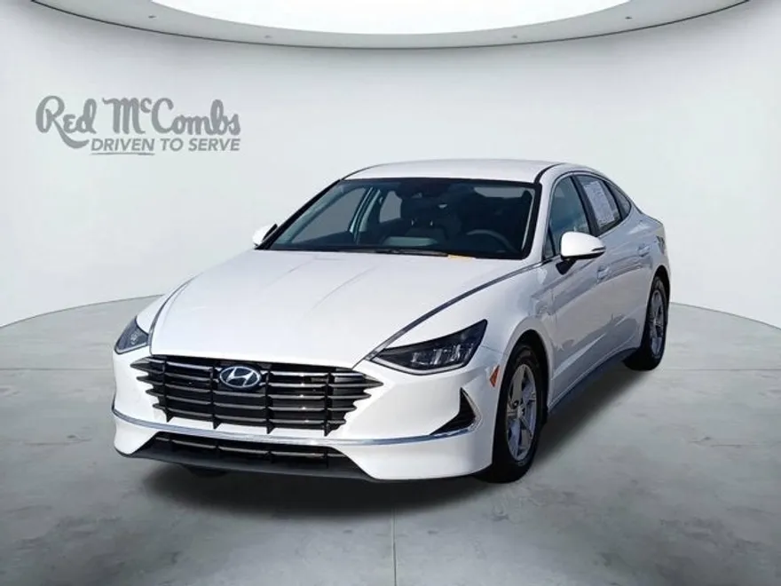 2022 Hyundai Sonata SE photo 1