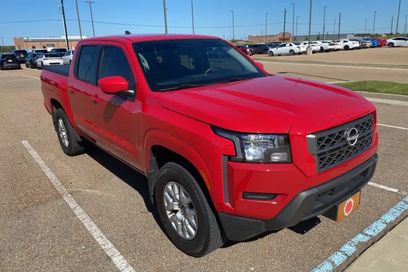 2022 Nissan Frontier SV photo 1
