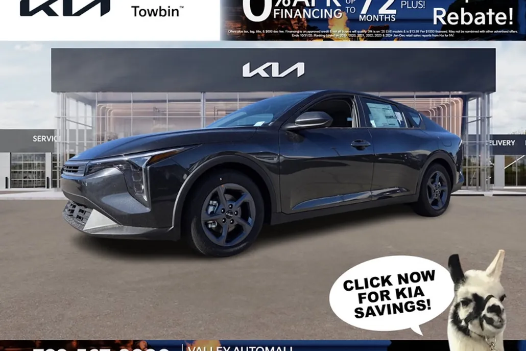 2025 Kia K4 LXS photo 1