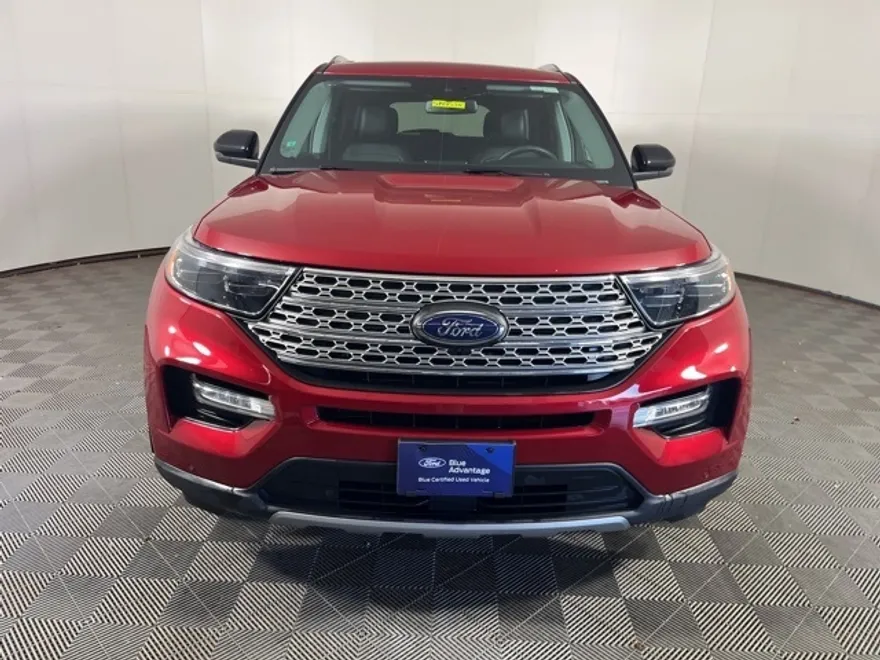 2023 Ford Explorer Limited photo 1
