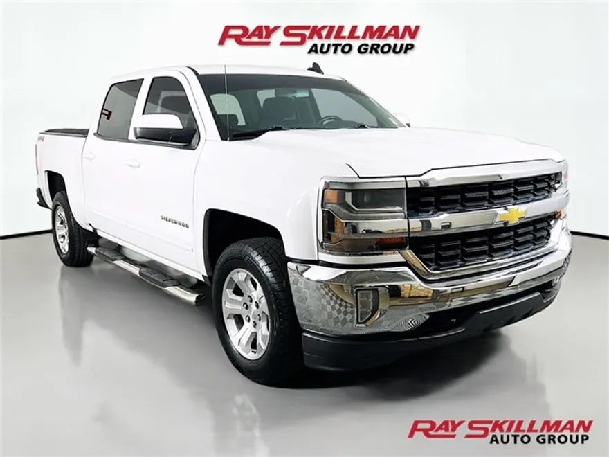 2018 Chevrolet Silverado 1500 LT1 photo 1