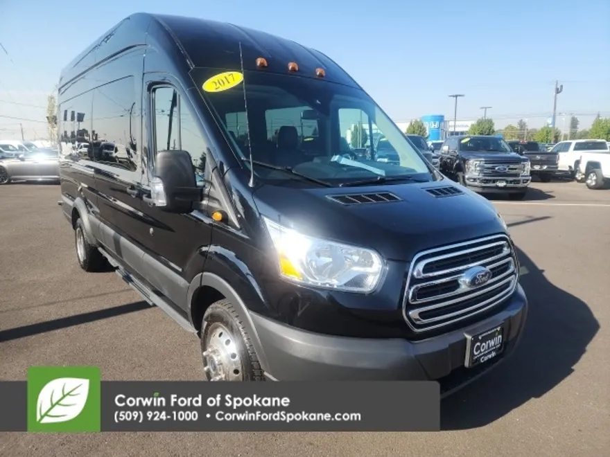 2017 Ford Transit photo 1