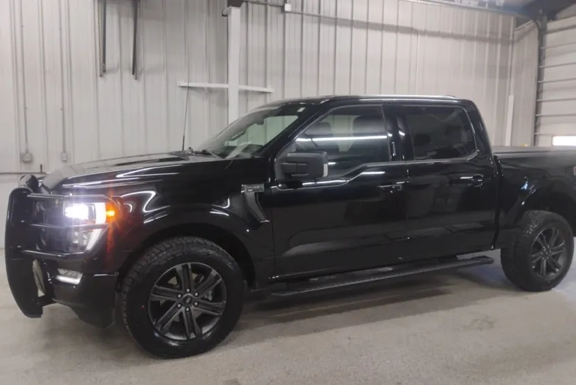 2022 Ford F-150 XLT photo 1