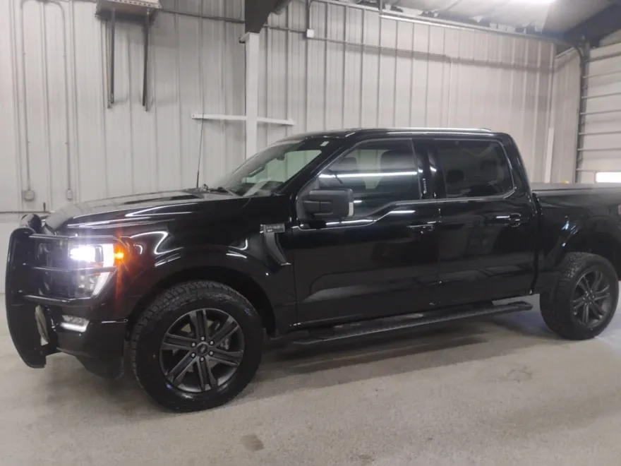 2022 Ford F-150 XLT photo 1