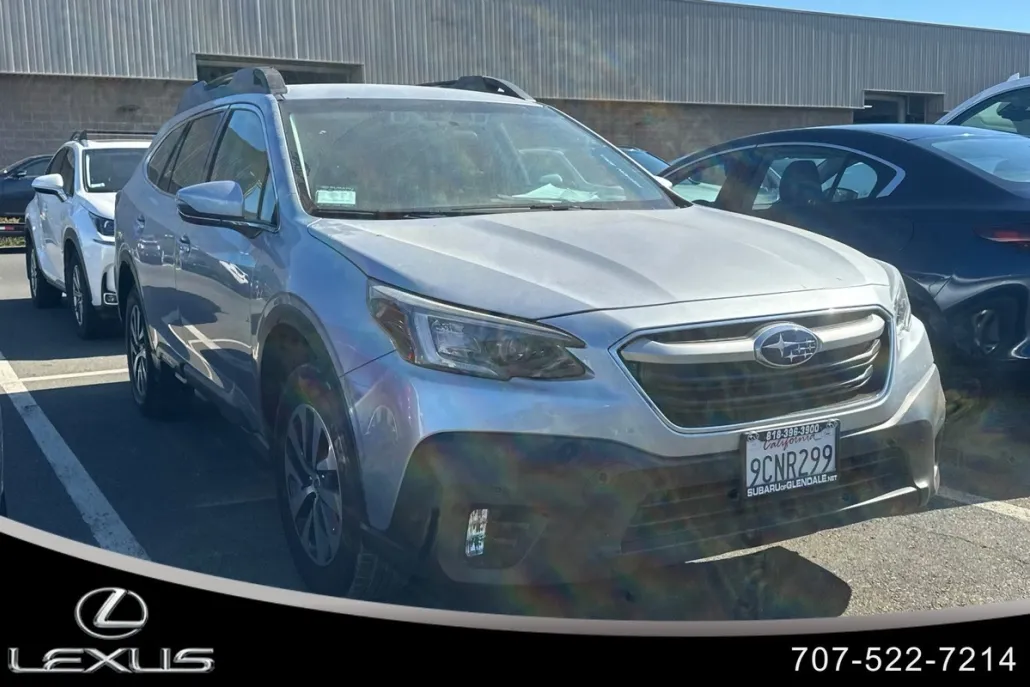 2022 Subaru Outback Premium photo 1