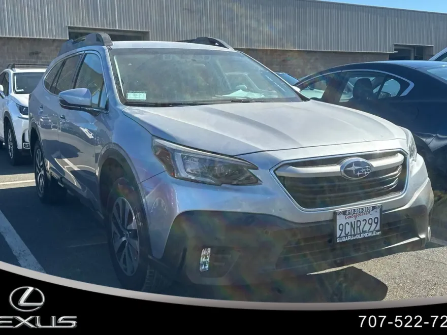 2022 Subaru Outback Premium photo 1