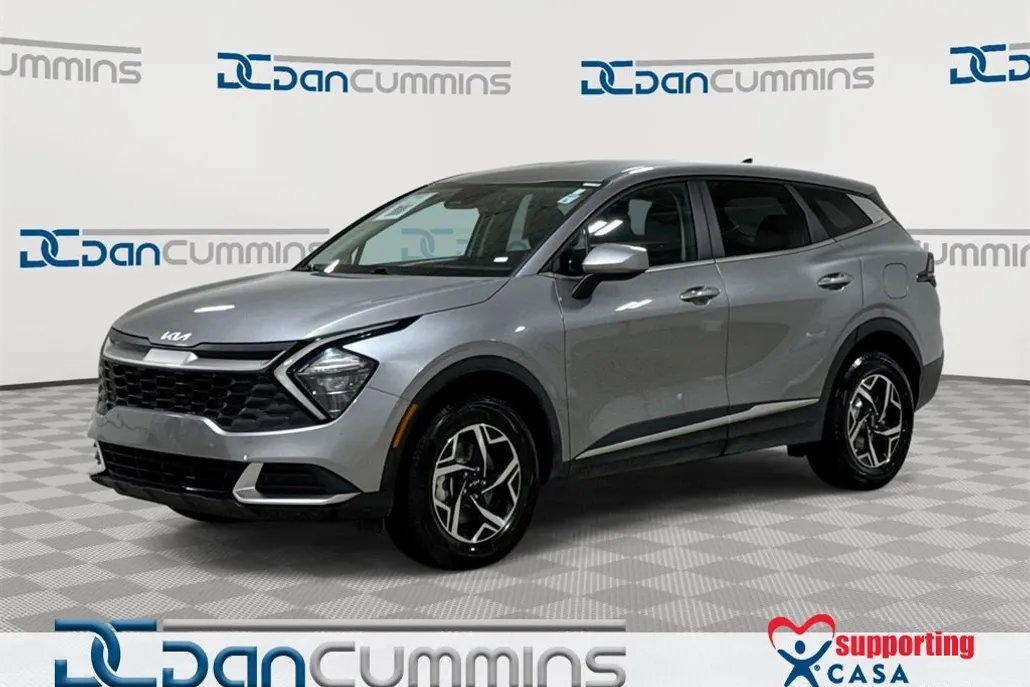2023 Kia Sportage LX photo 1