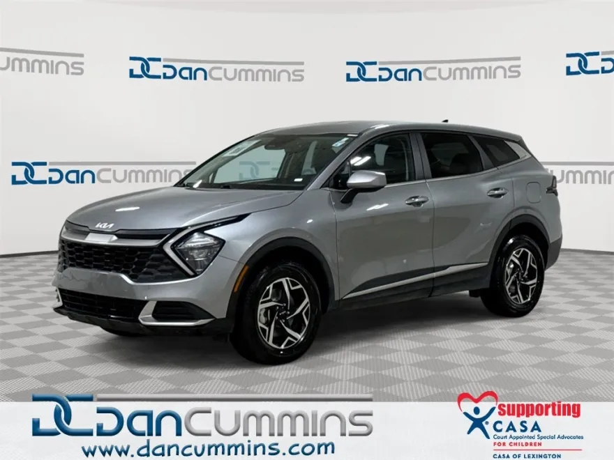 2023 Kia Sportage LX photo 1