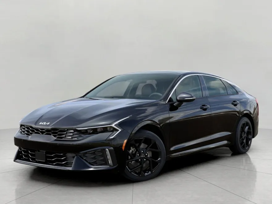 2026 Kia K5 GT-Line photo 1