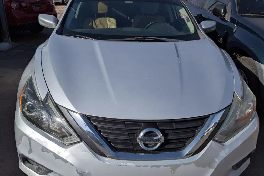 2016 Nissan Altima 2.5 SR photo 1