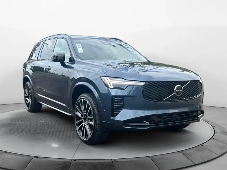 2026 Volvo XC90 photo 1