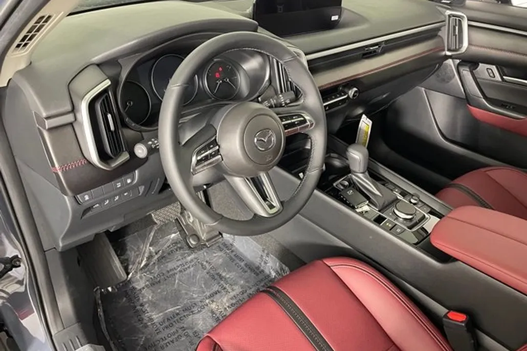 2025 Mazda CX-50 Premium photo 1
