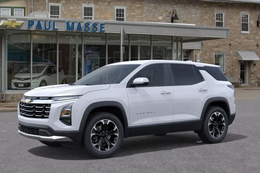 2026 Chevrolet Equinox LT photo 1