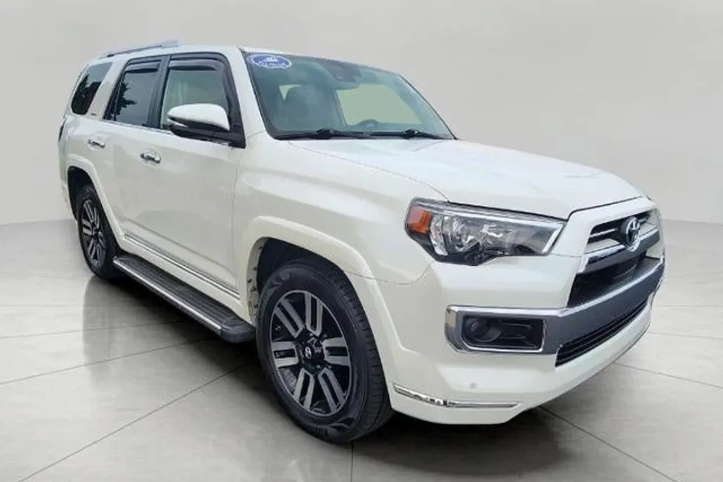 2020 Toyota 4Runner Limited 2WD photo 1