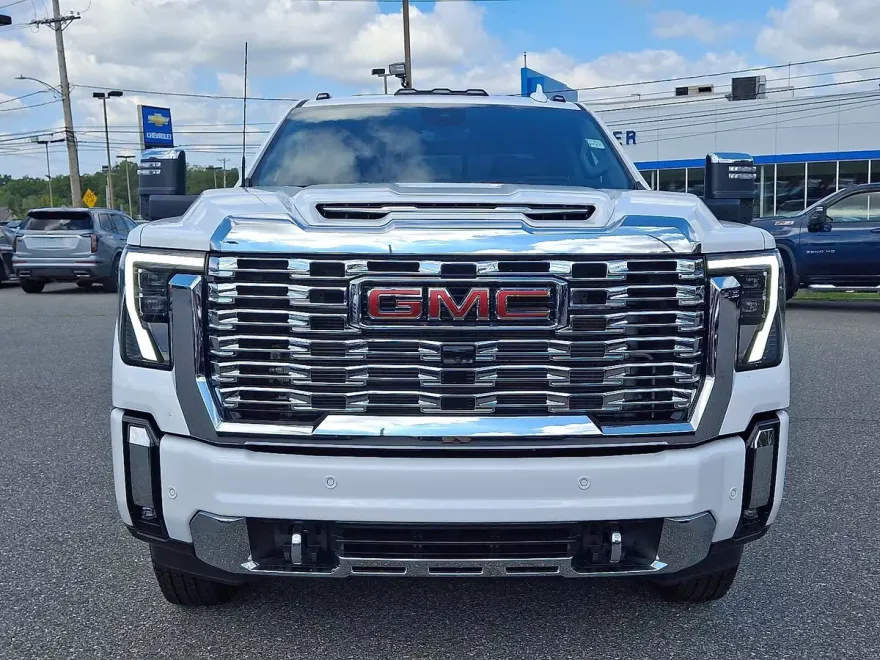 2025 Gmc Sierra 3500 HD Denali photo 1